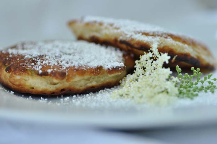 elderflower pancake or “hollerkuechle” as i would say | Foodiesgarden
