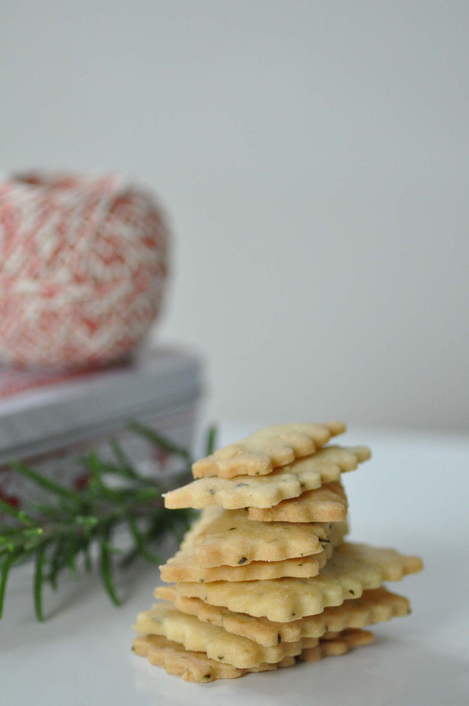 eatable christmas gifts: rosemary shortbread // rosmarin shortbread ...