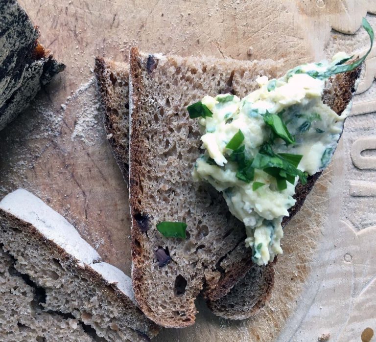 bear‘s garlic obatzter // bärlauch obatzter | Foodiesgarden